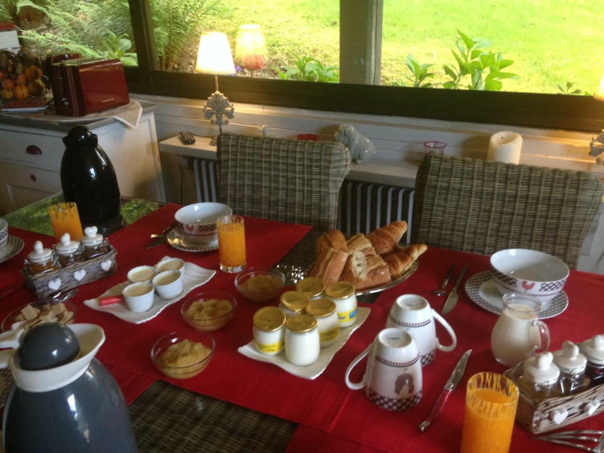 Bed and Breakfast Les Chaumieres Du Pays D'Auge Le Breuil-en-Auge Exterior foto