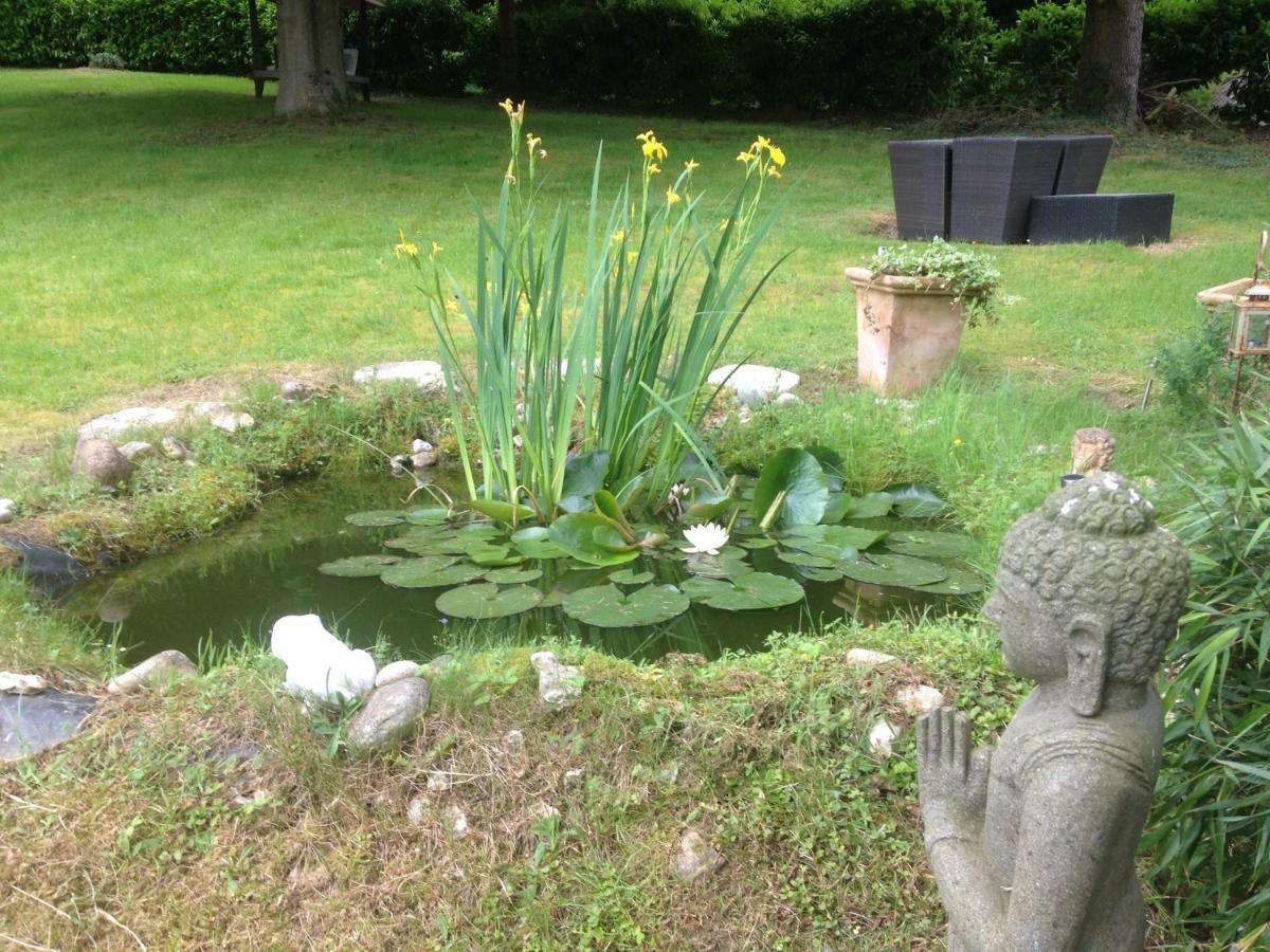 Bed and Breakfast Les Chaumieres Du Pays D'Auge Le Breuil-en-Auge Exterior foto